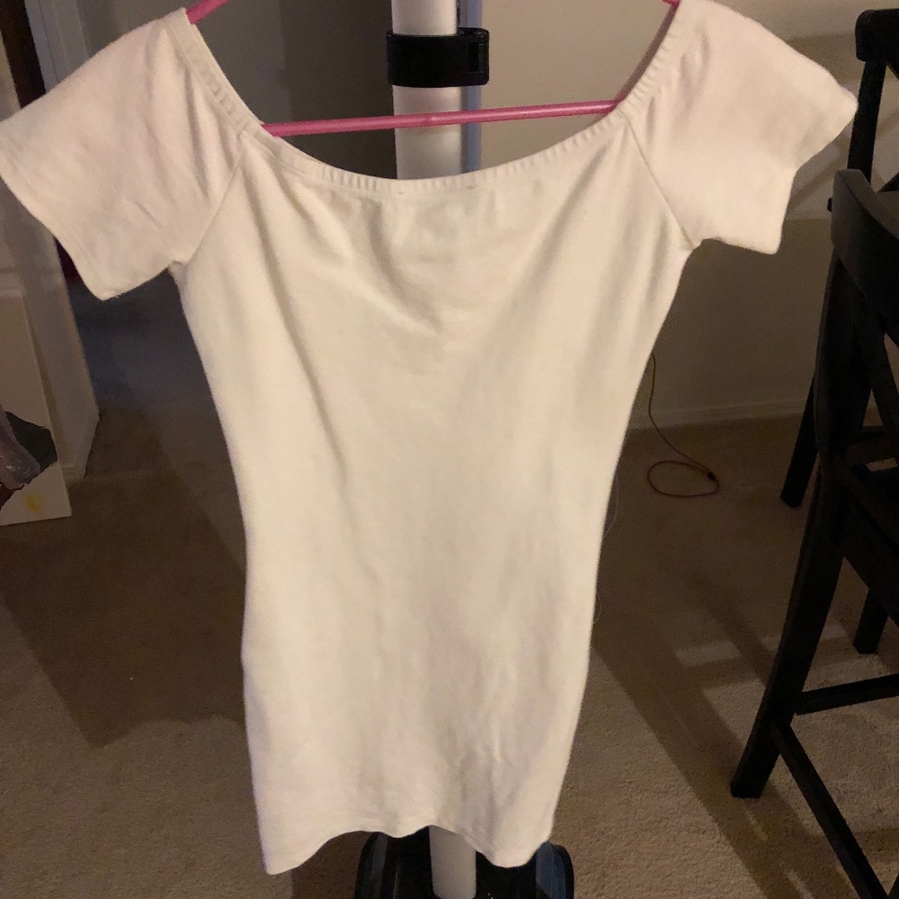 Basic White Dress - Picture 2 of 2
